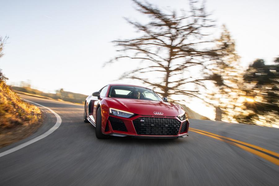  Audi R8 V10 Performance 2019 года  (NA) (фото 33 из 62)